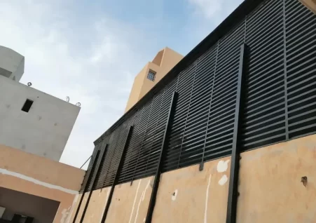 سواتر حديد جدة مميزات تركيب سواتر الحديد
